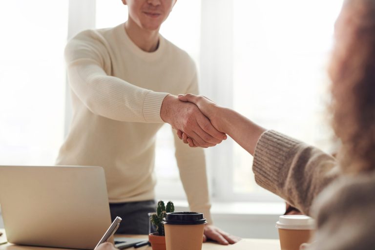 5 Things You Can Do to Attract Your First Freelance Clients