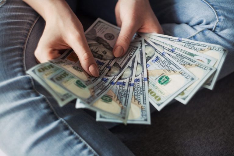 5 Intelligent Cash Flow Strategies for Startup Founders