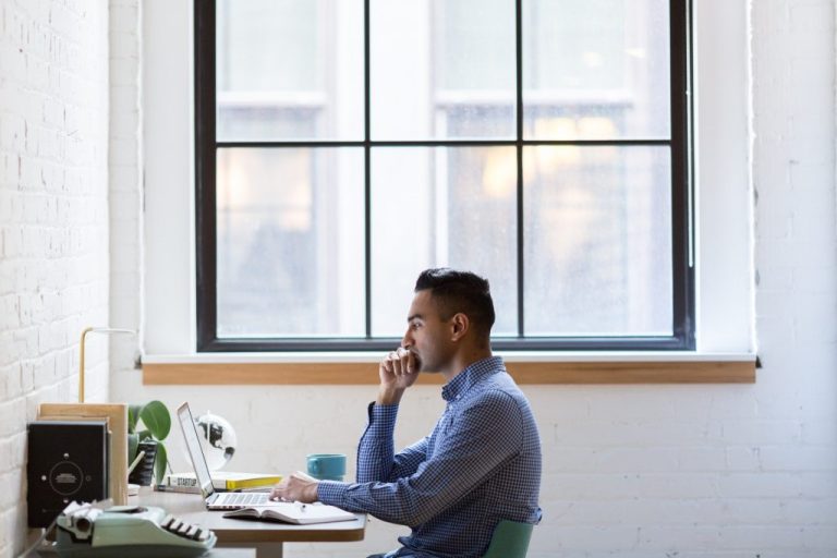 How to Find Freelancing Work When You Have No Portfolio