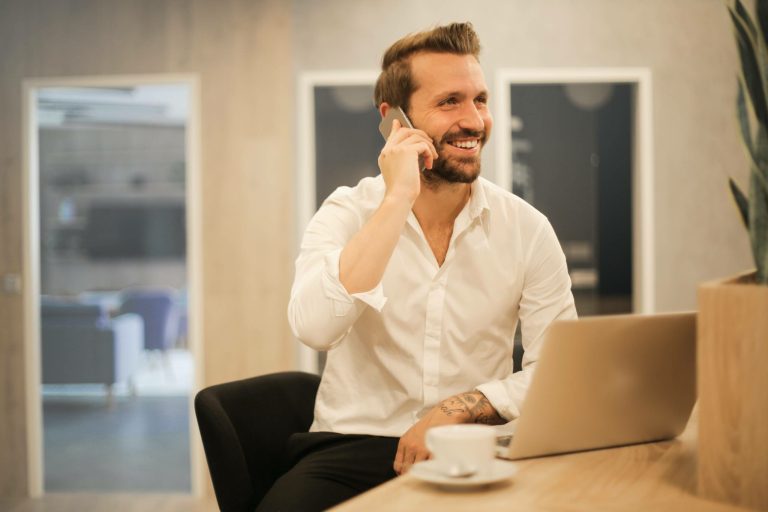 How Should You Invoice a Consulting Client?
