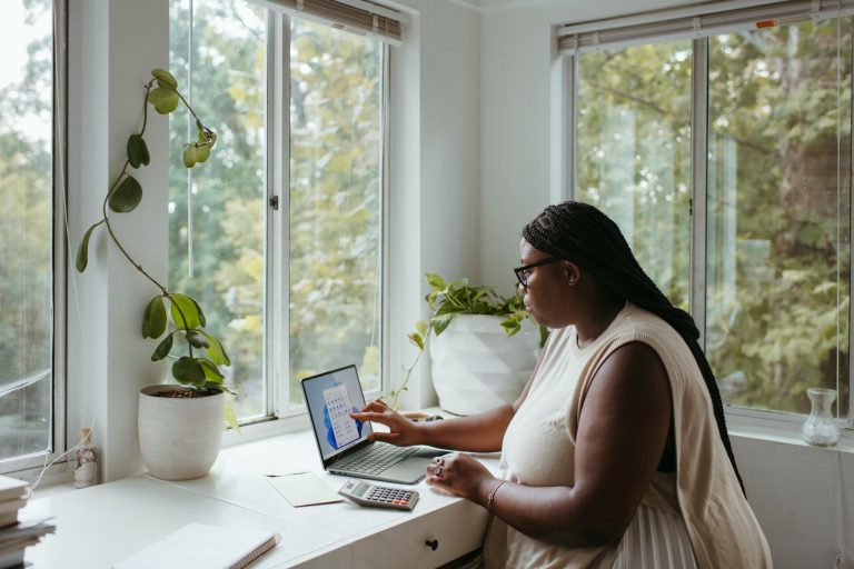 How to Generate Invoices Online