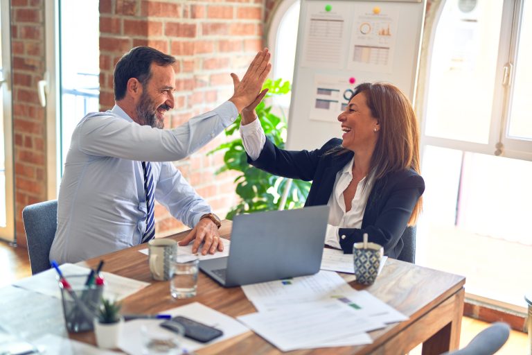 6 Things to Consider When Writing Your Freelance Proposal to Win Clients