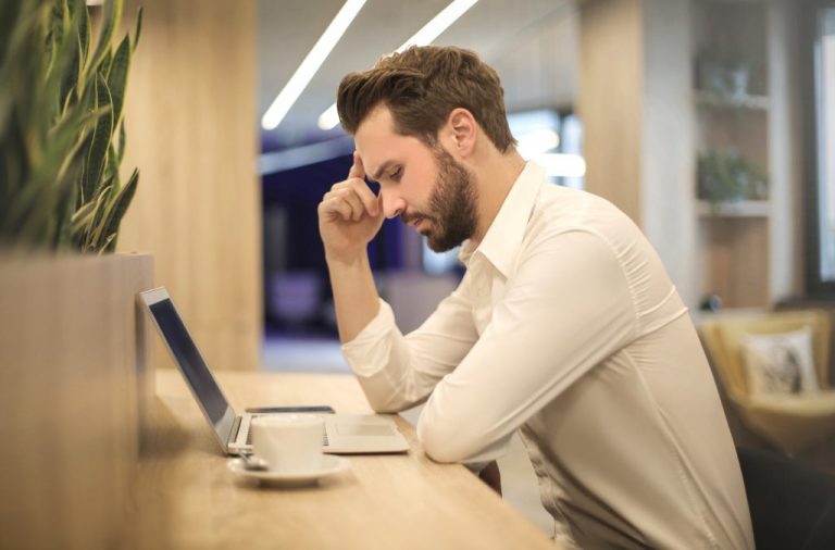 7 Ways Freelancers Can Reduce Their Money Anxiety