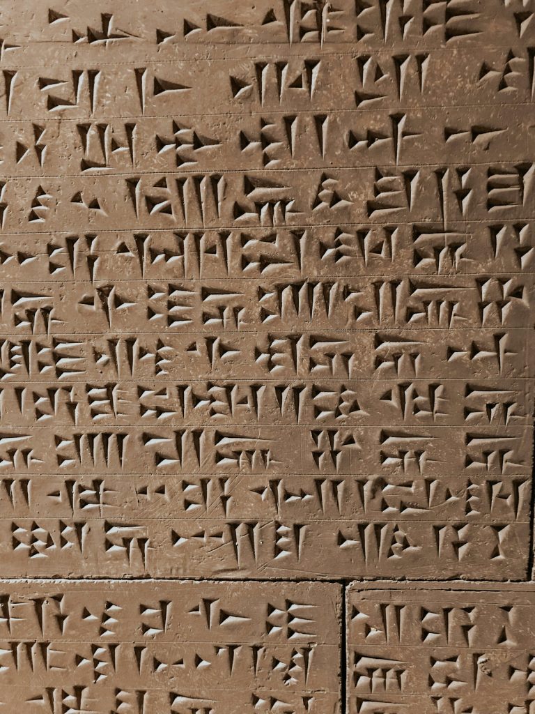 6 Fascinating Things You Probably Didn’t Know About the History of Invoicing