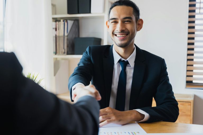 4 Client Retention Tips for Freelancers