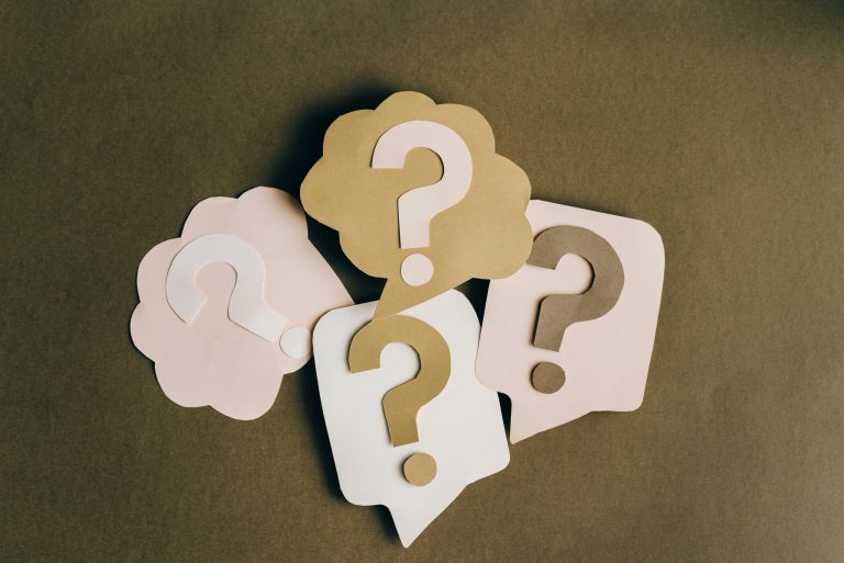 6 Questions to Ask Yourself Before Ditching the 9 to 5 and Going Freelance