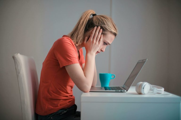 Unpaid Invoices – What to Do About Late Payment