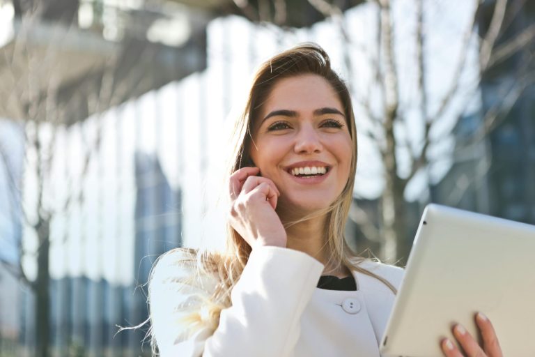 3 Tips To Conduct Successful Sales Calls And Win Clients