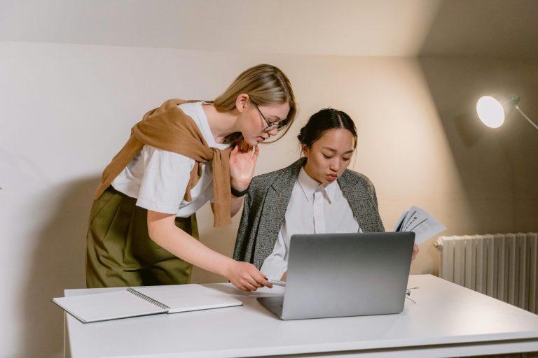 5 Things to Take Into Account When Choosing a Mentor for Your Freelance Business