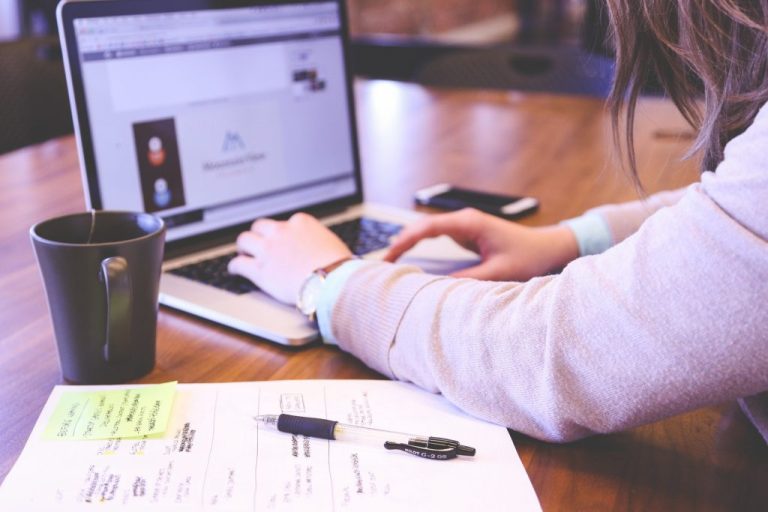 Entrepreneurs and Virtual Assistants: A Match Made in Heaven