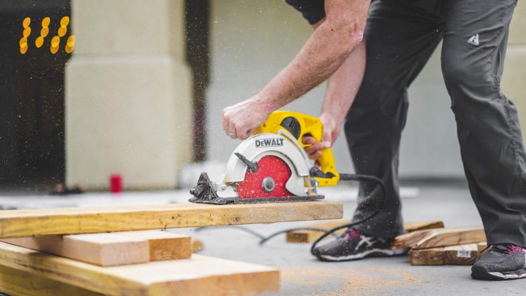 What Is Billed on a Home Repair Invoice?