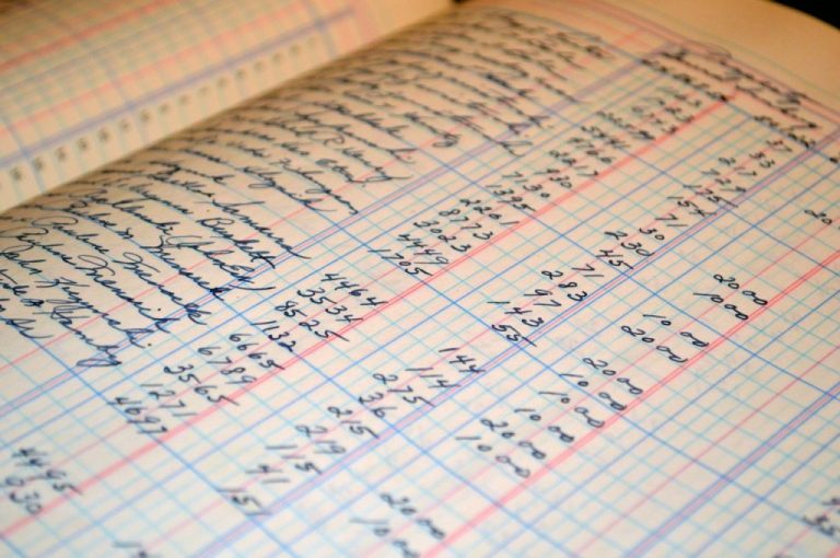How to Stay on Top of Your Bookkeeping as a Freelancer